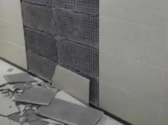 汉中市瓷砖空鼓维修公司分享下汉中市墙砖松动维修的知识